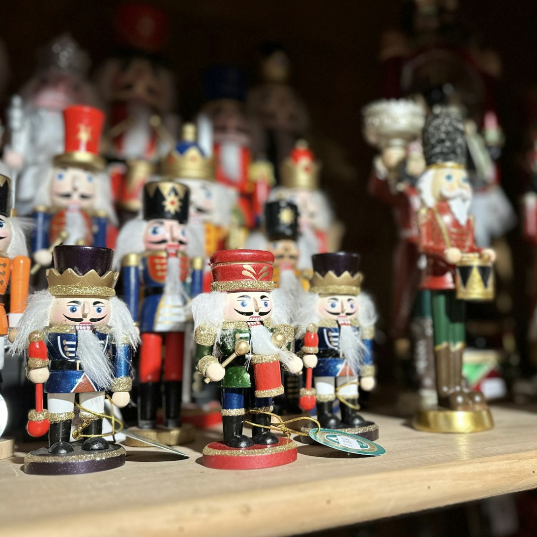 ornaments aussie christmas markets