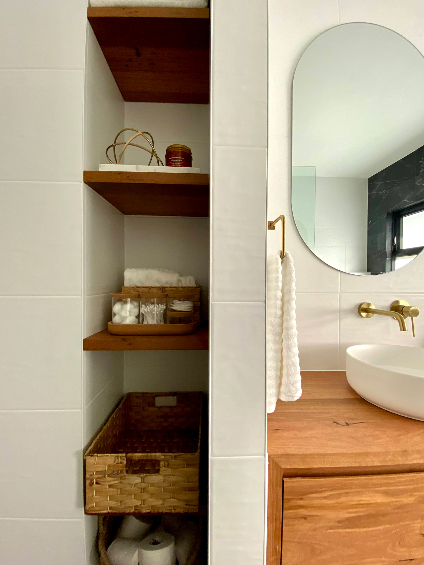 Flippin' bald staging & marketing